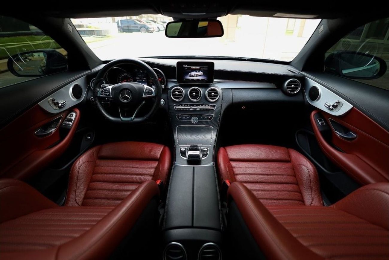 مرسيدس بنز C 200 كوبيه Mercedes-Benz C200 Coupe AMG Pack 2018 GCC under Warranty with Flexible Down-Payment.