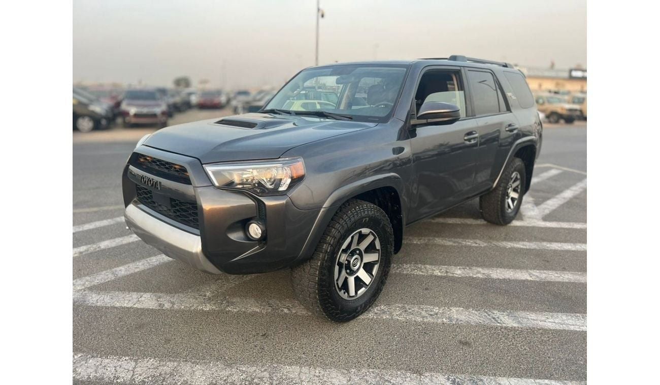 Toyota 4Runner 2019 TOYOTA 4RUNNER, TRD OFF ROAD - 4x4 - 4.0L V6 - Diff Lock and Crawl Control - 46600 Mileage