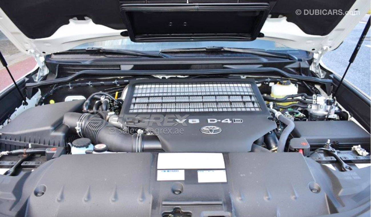 تويوتا لاند كروزر 2020 EXECUTIVE LOUNGE 4.5L V8 diesel with electronically Hydraulic Suspension EX Antwerp - عرض خاص