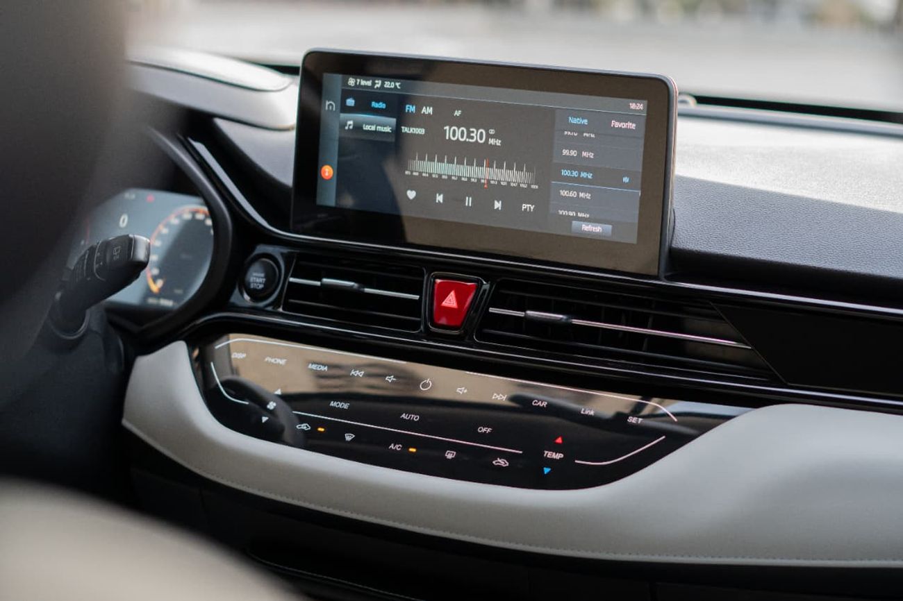 جاك JS4 1.5T gcc car full option