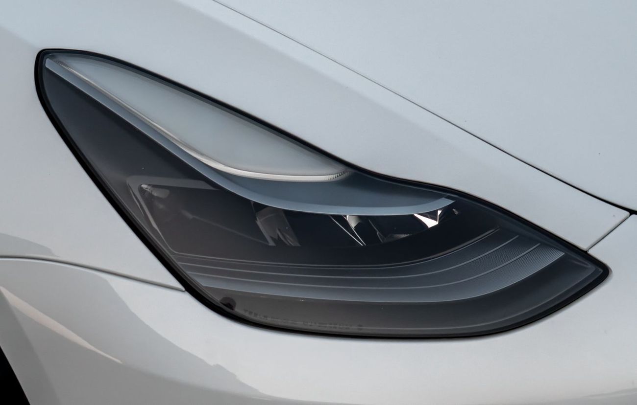 تسلا موديل 3 Performance (AWD)