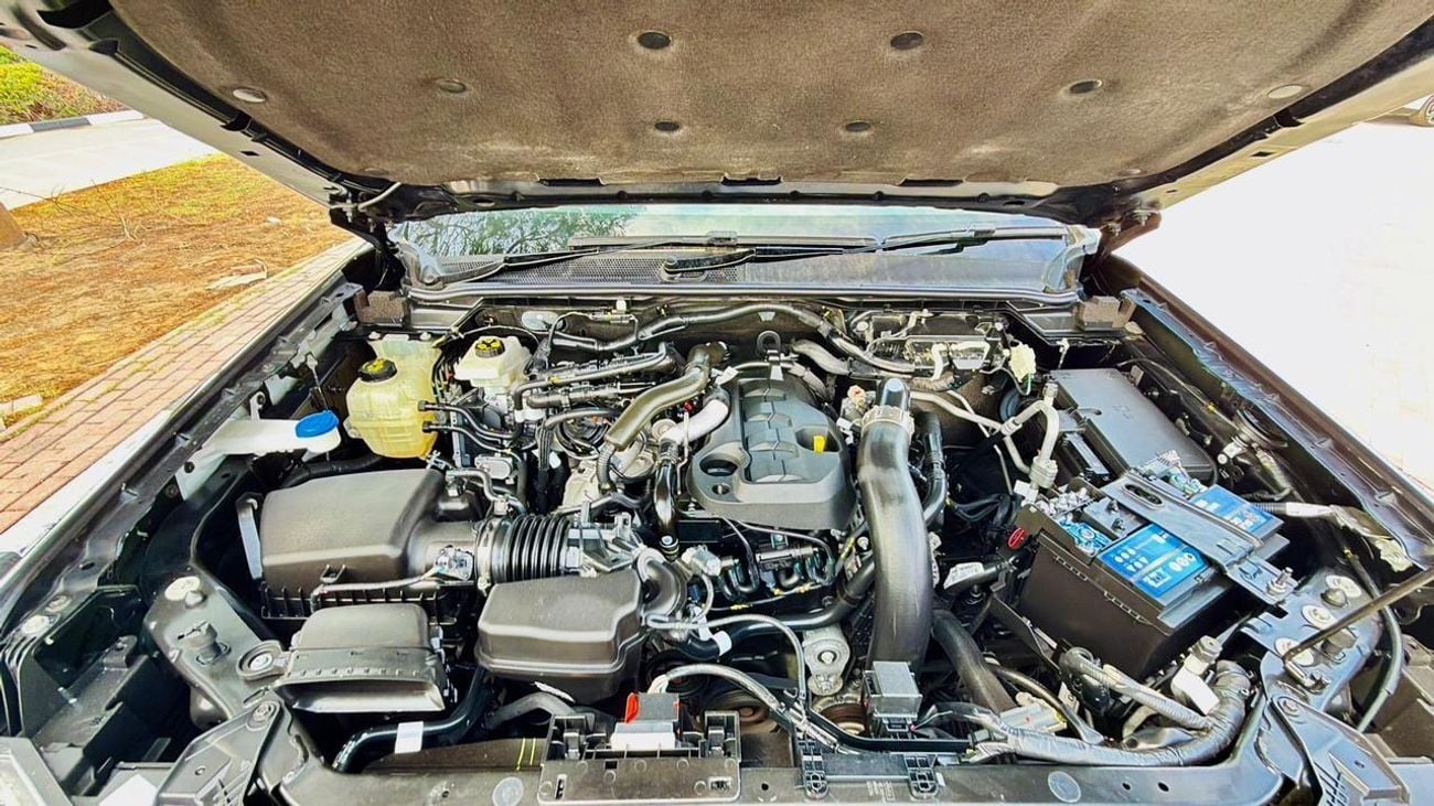 Ford Ranger 2023| 2.0L DIESEL ENGINE | AT | RHD | 4X4 HEAVY SPORTS BAR | ROOF MOUNTED LED LIGHTS | DIGITAL AC |