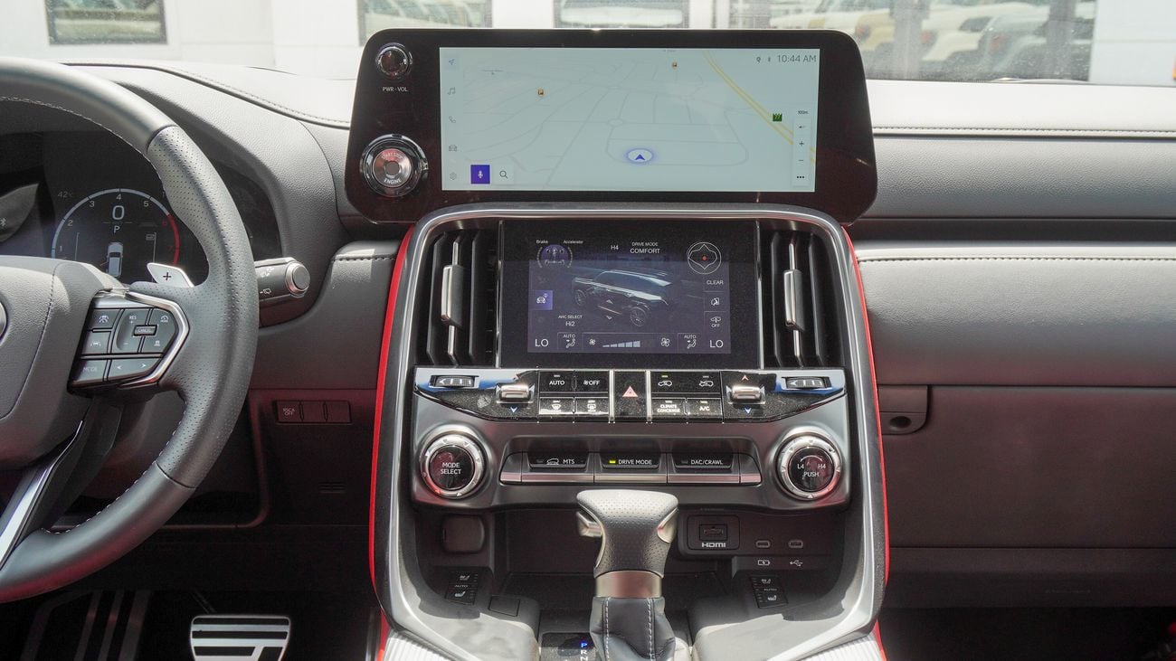 Lexus LX 600 FSport 3.5L V6  5 Seats