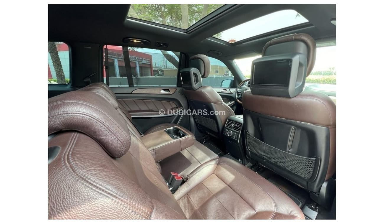 Mercedes-Benz GL 500 MERCEDES BENZ GL500 2016 GCC V8 FULL OPTION ORIGINAL PAINT