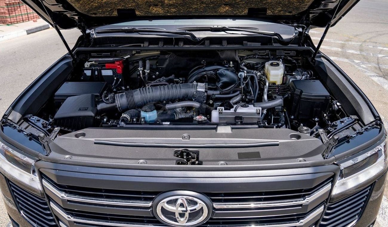 Toyota Land Cruiser GXR 4.0L V6 PETROL