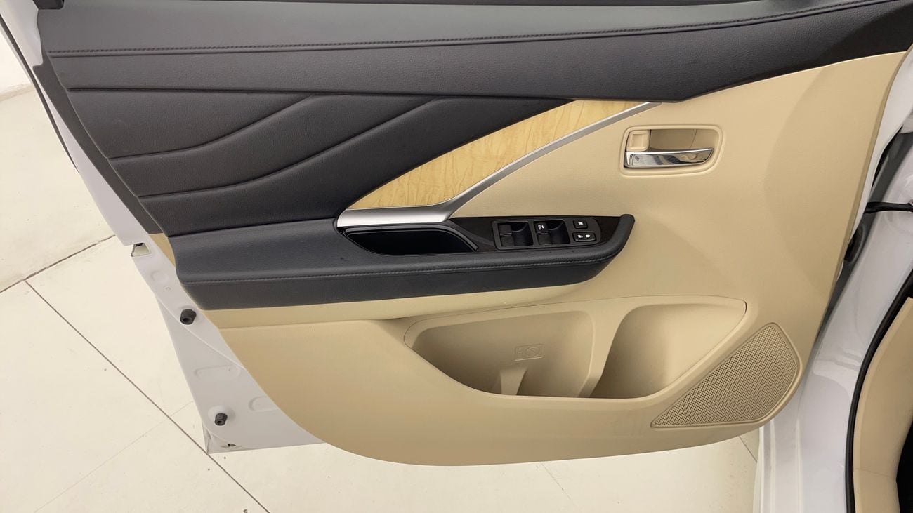 Mitsubishi Xpander Highline 1.5L 2022 HIGHLINE | AED 740/Month | 0 DP | 30 Day Return | Warranty | Service History