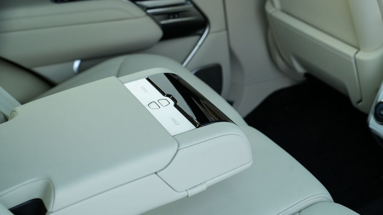 لاند روفر رينج روفر Autobiography P530 4.4L