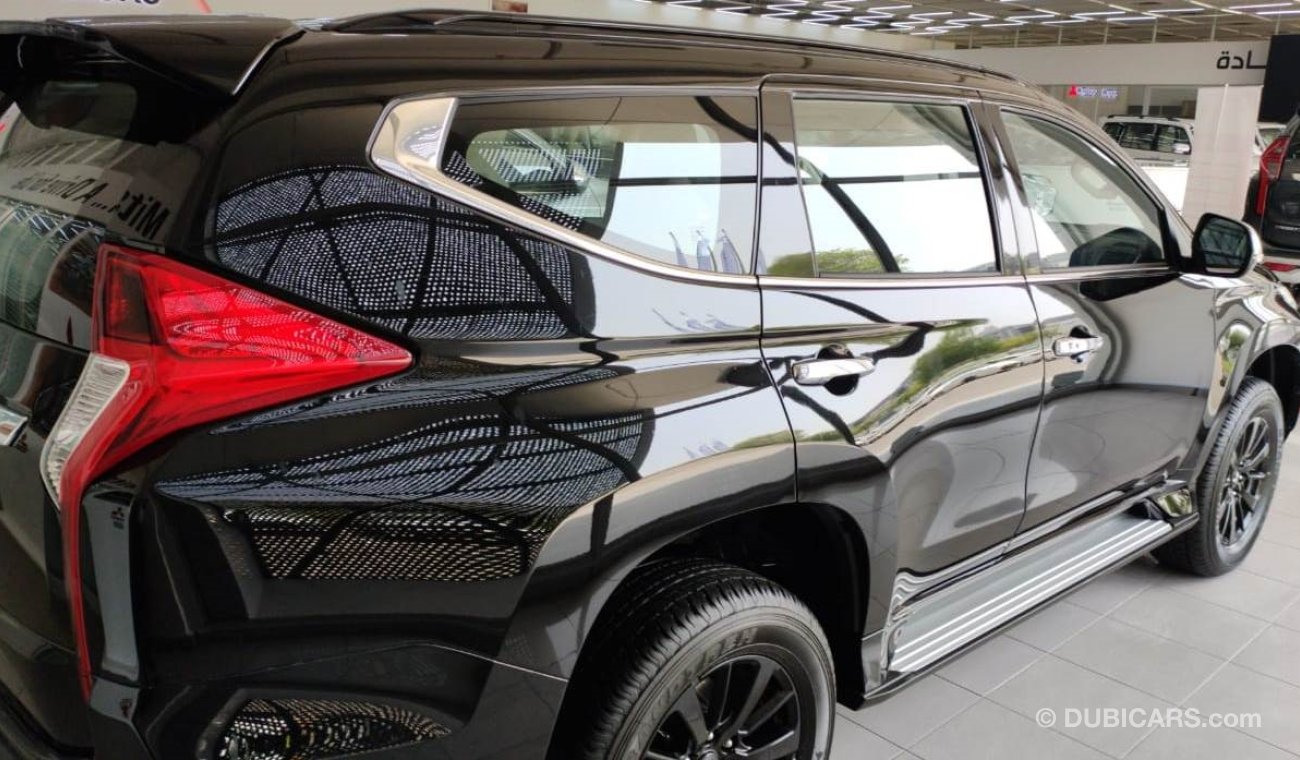 Mitsubishi Montero SPORTS BLACK EDITON,3.0,A/T,2019MY