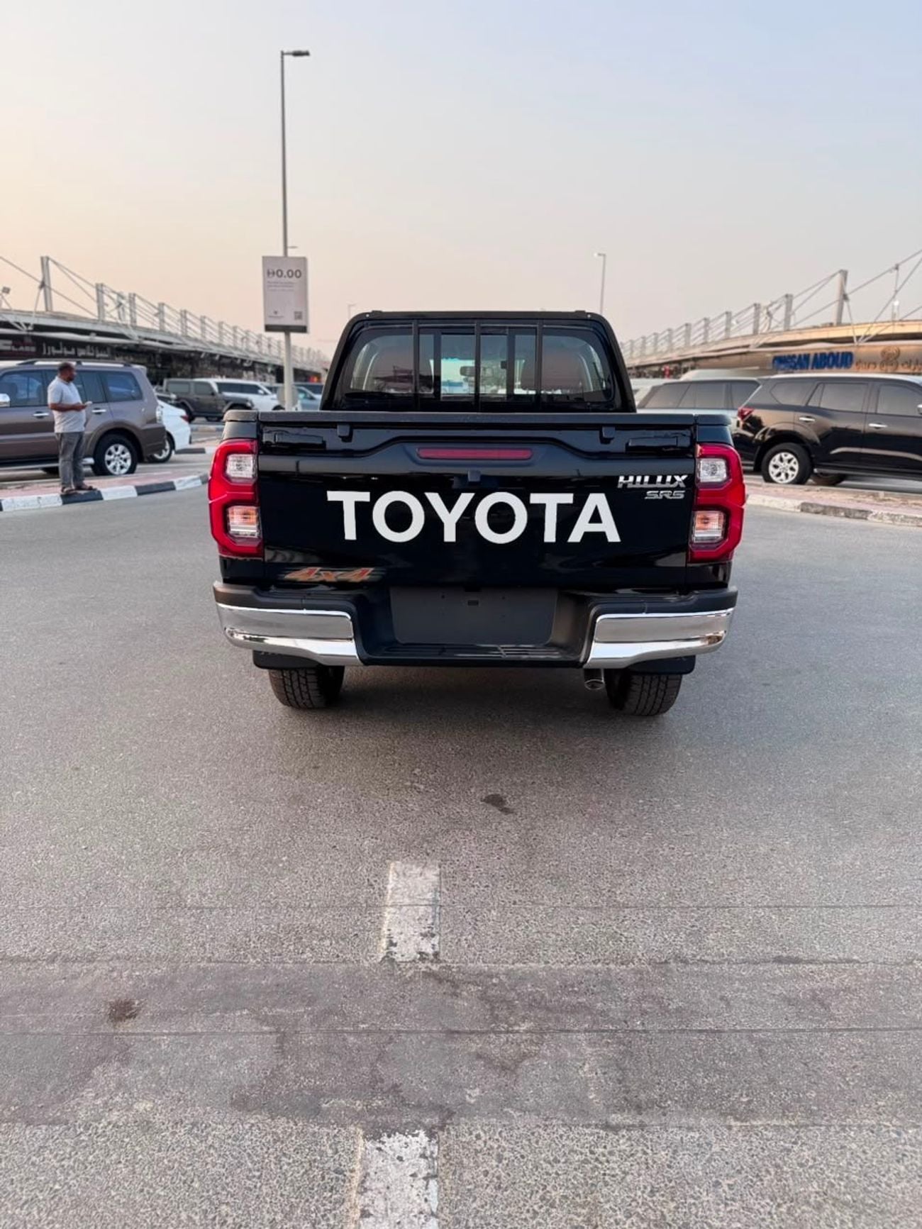 Toyota Hilux SR5 (NON GCC)