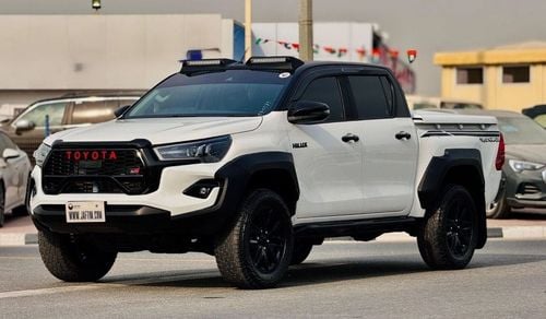 تويوتا هيلوكس GR SPORTS KIT INSTALLED | 2WD | 2.8L DIESEL ENGINE | RHD (AT) | REAR VIEW CAMERA | 2021