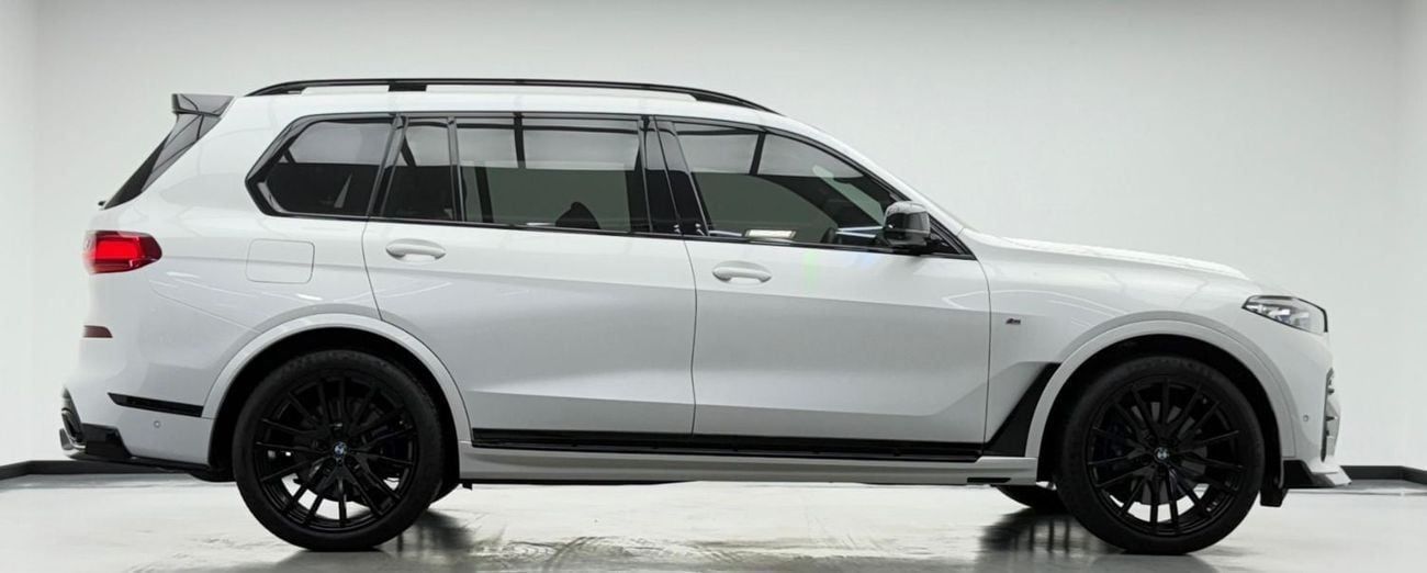 BMW X7 XDrive50i 4.4L 2019 BMW X7 XDrive50i M-Sport, Warranty, Full BMW Service History, 7 Seater, GCC