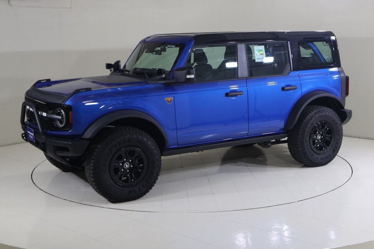 فورد برونكو BADLANDS B4D4725B/Al TAYER MOTORS AL QOUZ SHOWROOM