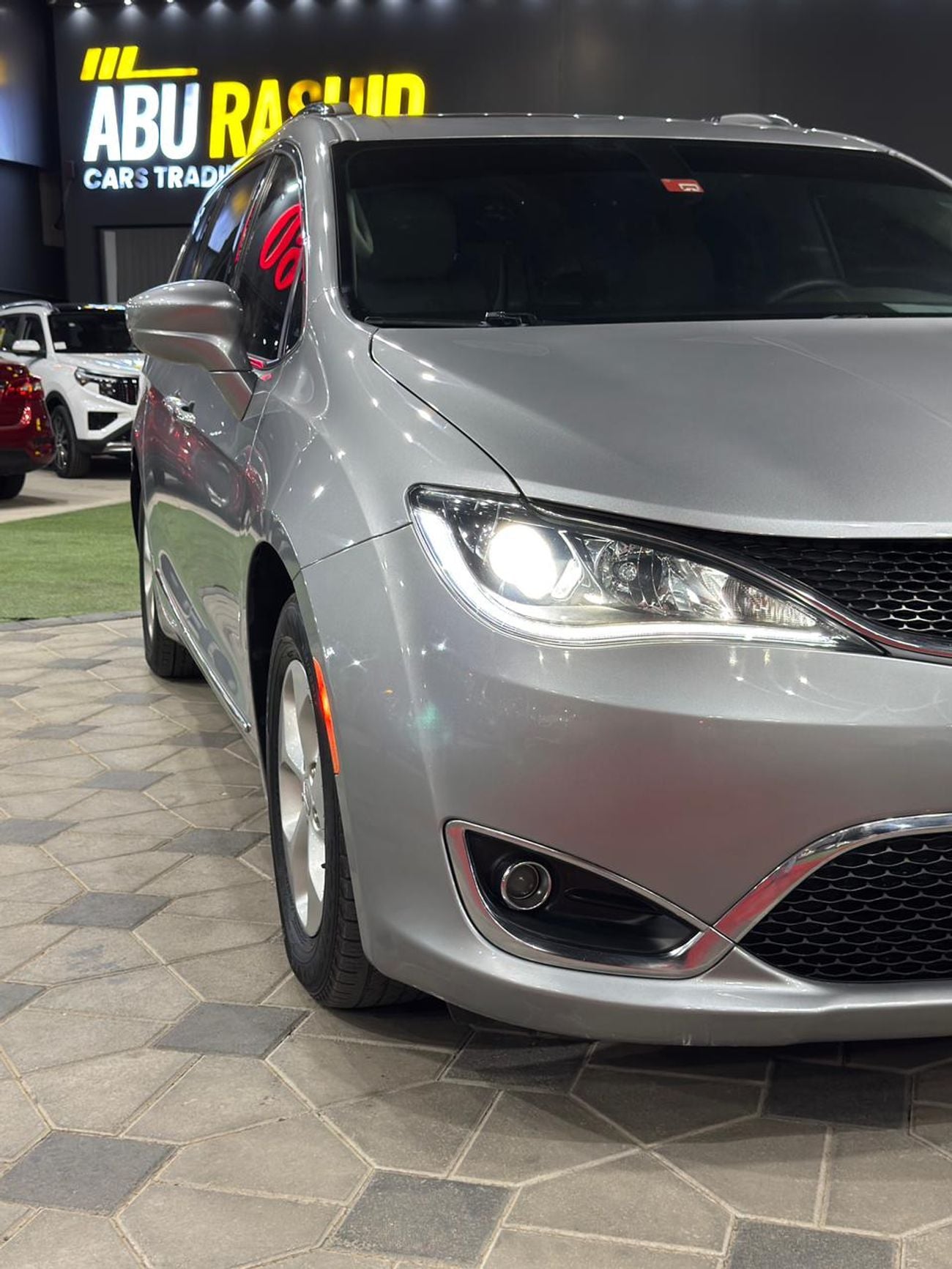 كرايسلر باسيفيكا Touring 3.6L