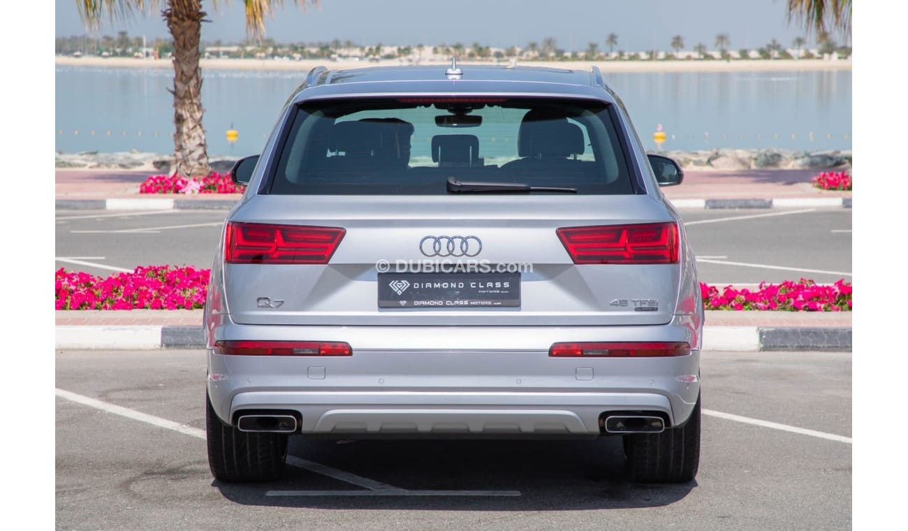 Audi Q7 45 TFSI quattro Audi Q7 TFSI 45 quattro Panoramic  2018 GCC Under Warranty