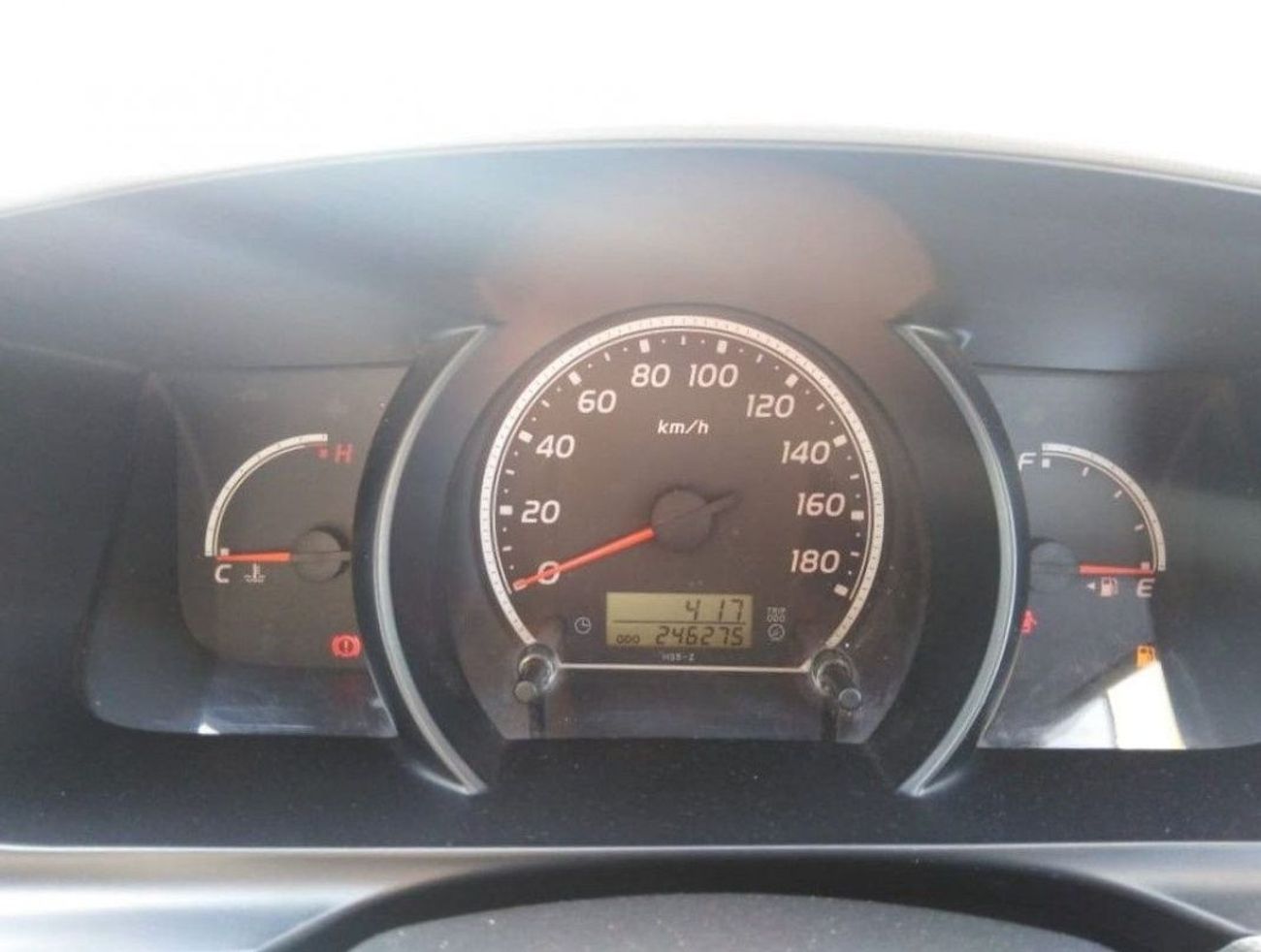 Toyota Hiace TOYOTA HIACE RIGHT HAND DRIVE (PM1106)