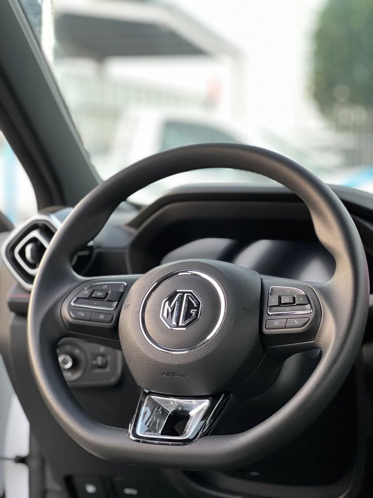 MG 5 DEL MG5 | 2025 | With Sunroof