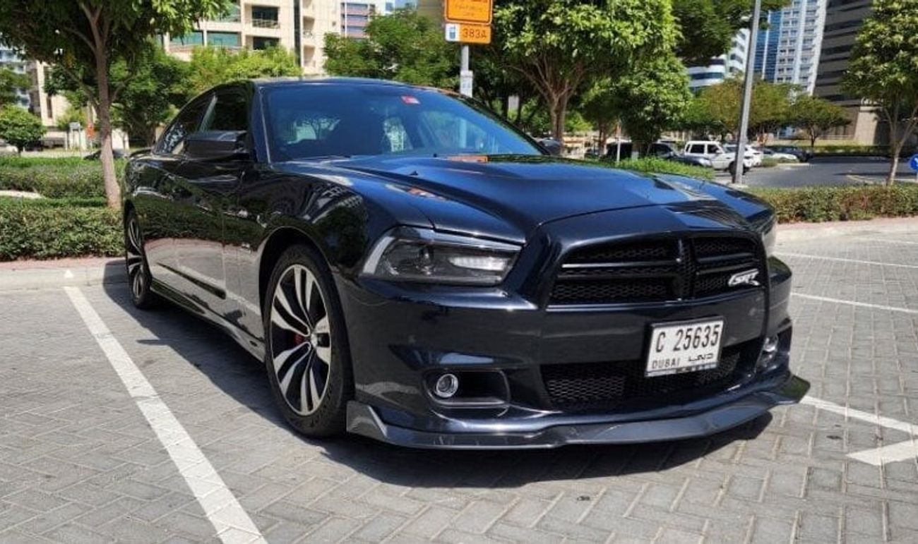 دودج تشارجر SRT8 6.4L