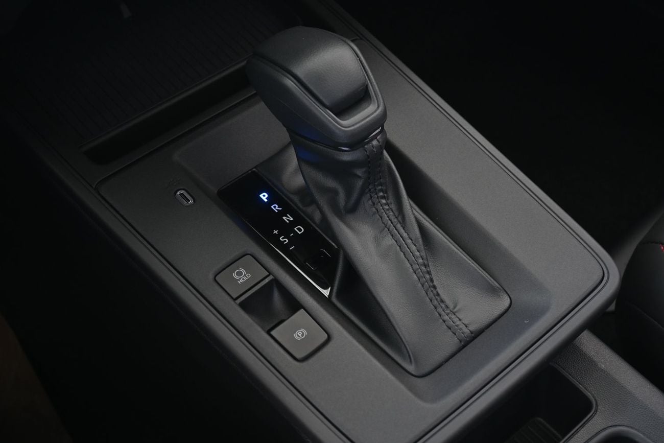 Toyota Frontlander New Facelift Toyota Frontlander, 2.0L Hybrid, Model 2025, Color White