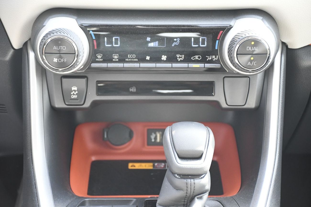 تويوتا راف ٤ 2.5L Adventure With Rader 4WD Petrol Full Option GCC Saudi ( Ready Stock)