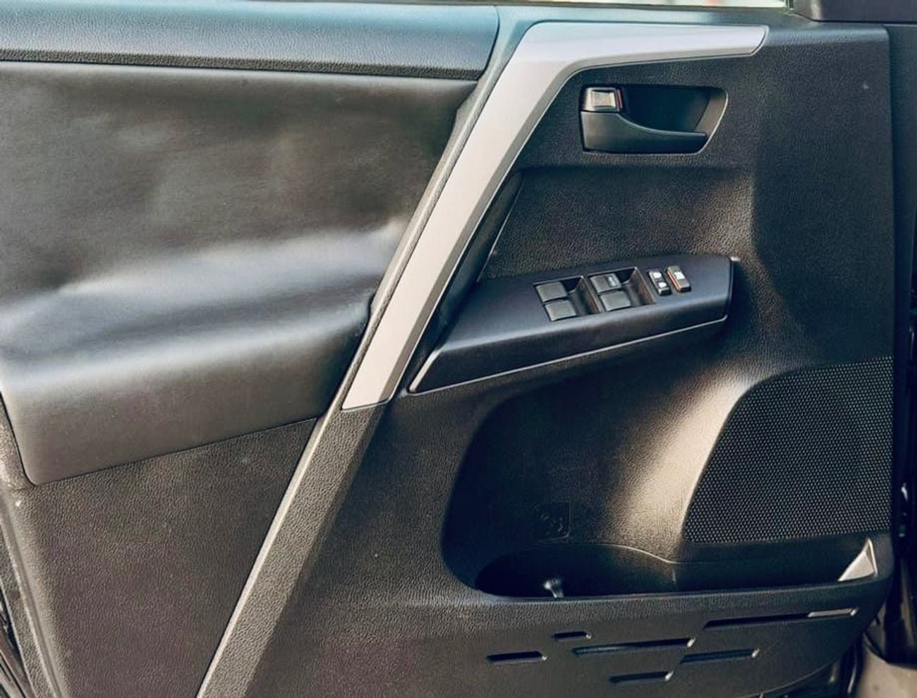 Toyota RAV4 EX