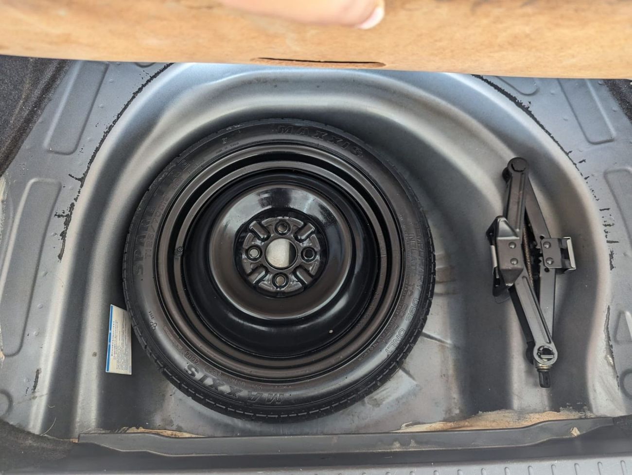 تويوتا كورولا Toyota Corolla 2002 4-Cylinder Engine 1.8 fresh import from japan clean car perfect inside and outsi