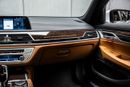BMW 730i