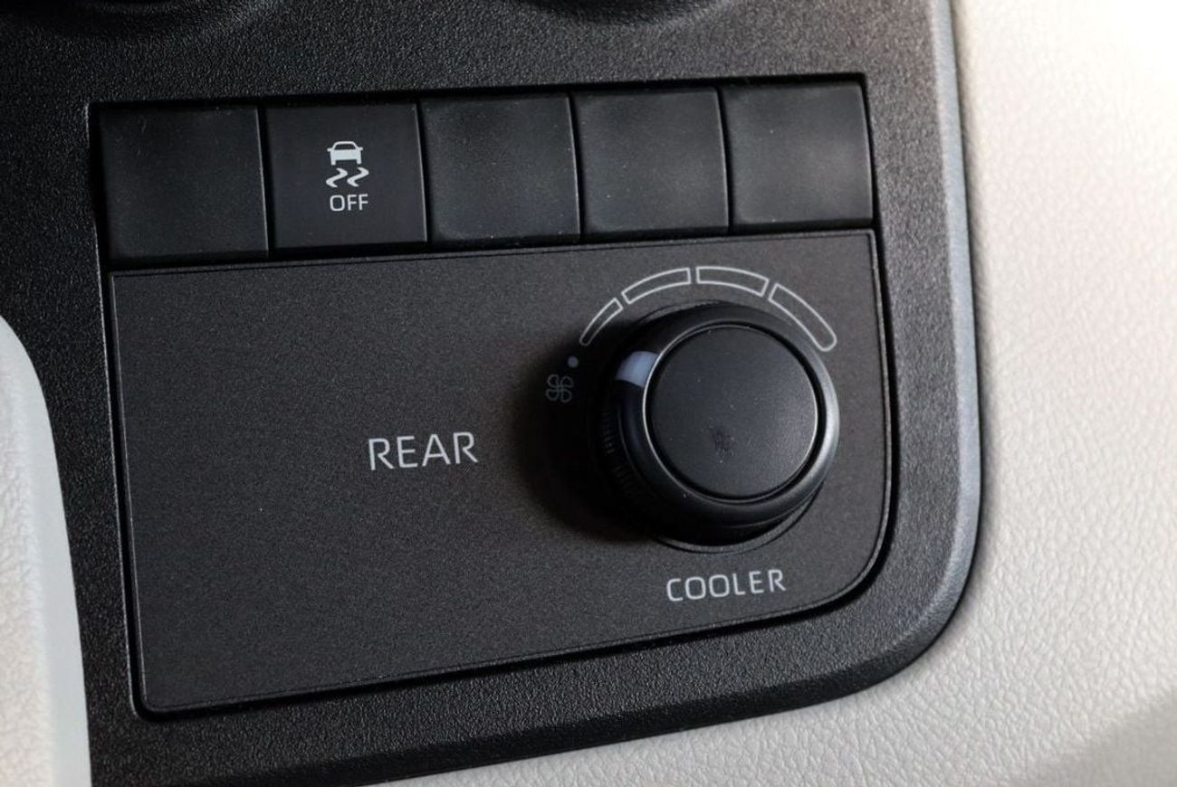 تويوتا هاياس 2025 TOYOTA HIACE 3.5 M/T - **EXPORT ONLY**التصدير فقط خارج الخليج**