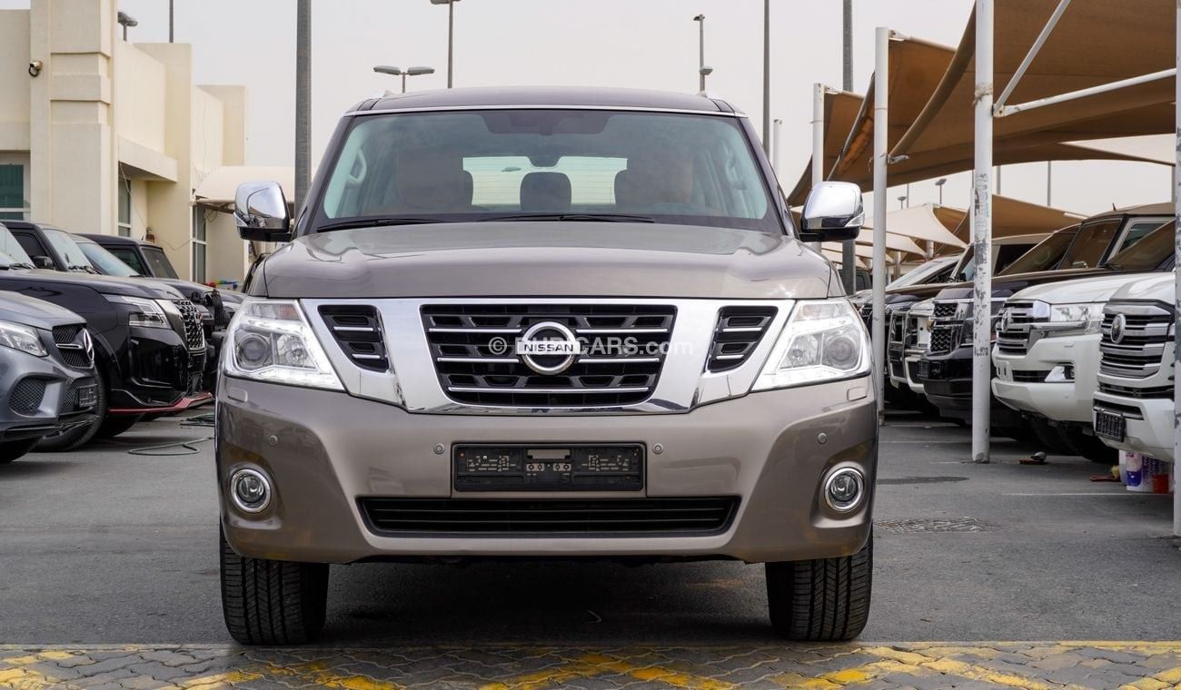 نيسان باترول LE V8 with Platinum body kit