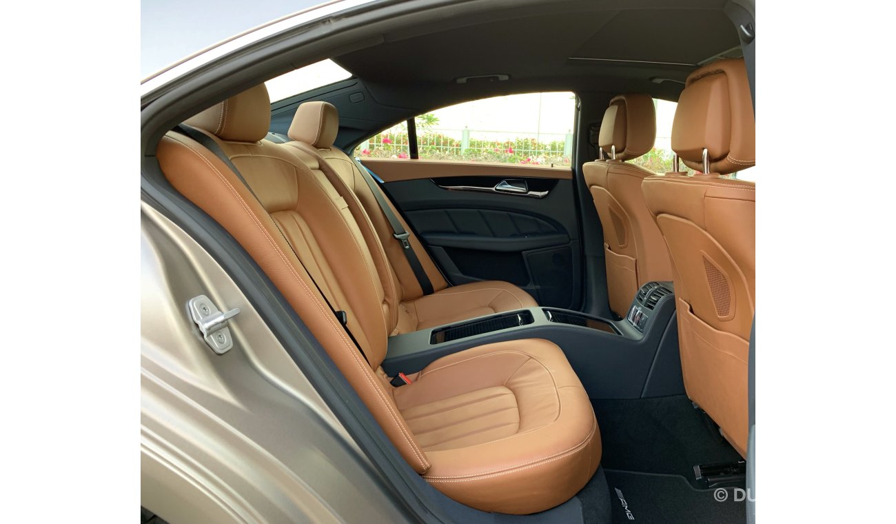 مرسيدس بنز CLS 500 EXCELLENT CONDITION - AGENCY MAINTAINED - UNDER AGENCY WARRANTY TILL 2020