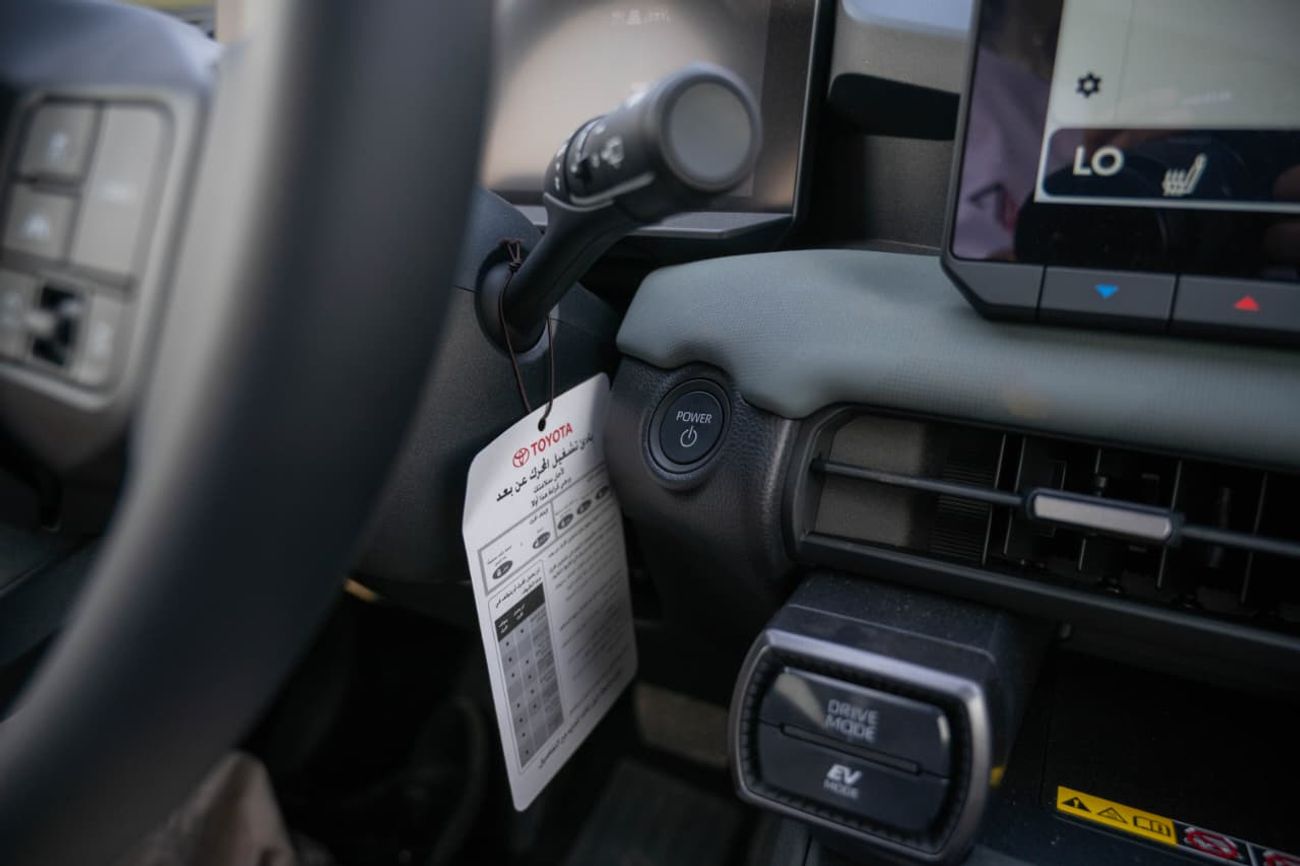 Toyota RAV4 ADVENTURE V 2.5L HYBRID 2026 MODEL