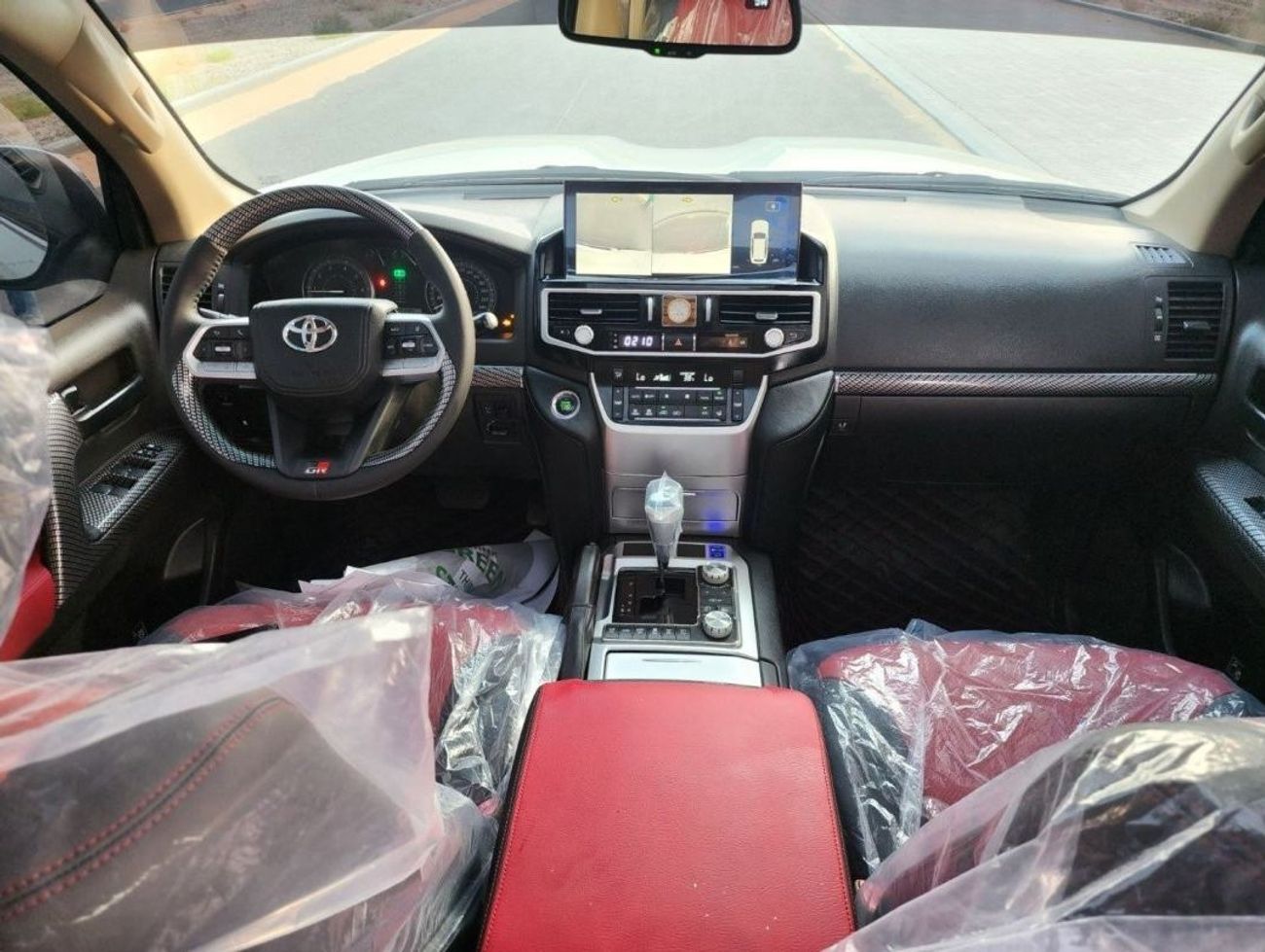 تويوتا لاند كروزر V8 GX.R upgrade 2022