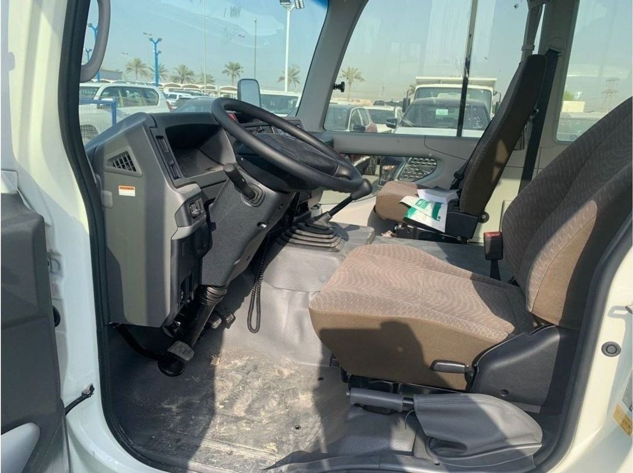 تويوتا كوستر 30 seats // diesel engine  // model 2023