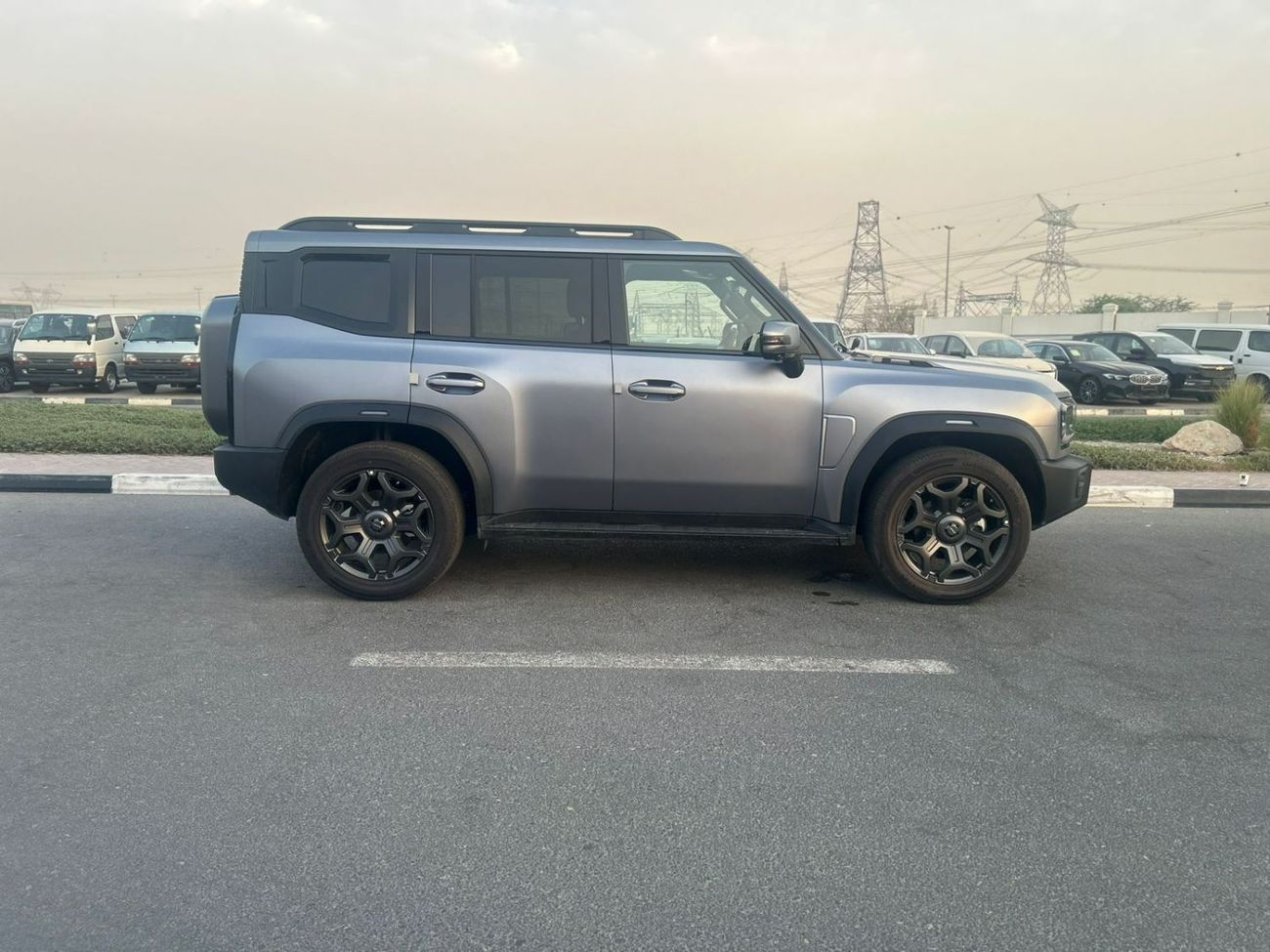 Jetour T2 JETOUR T2 2.0L PETROL 2025 7 SPEEDS  FULL OPTION