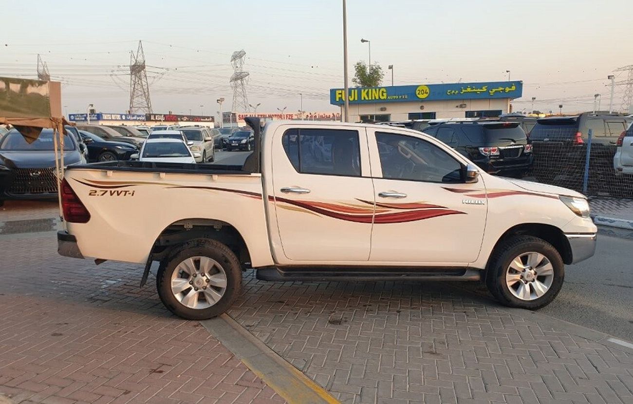 تويوتا هيلوكس HILUX PICKUP 2.7L PETROL (4X4) MANUAL