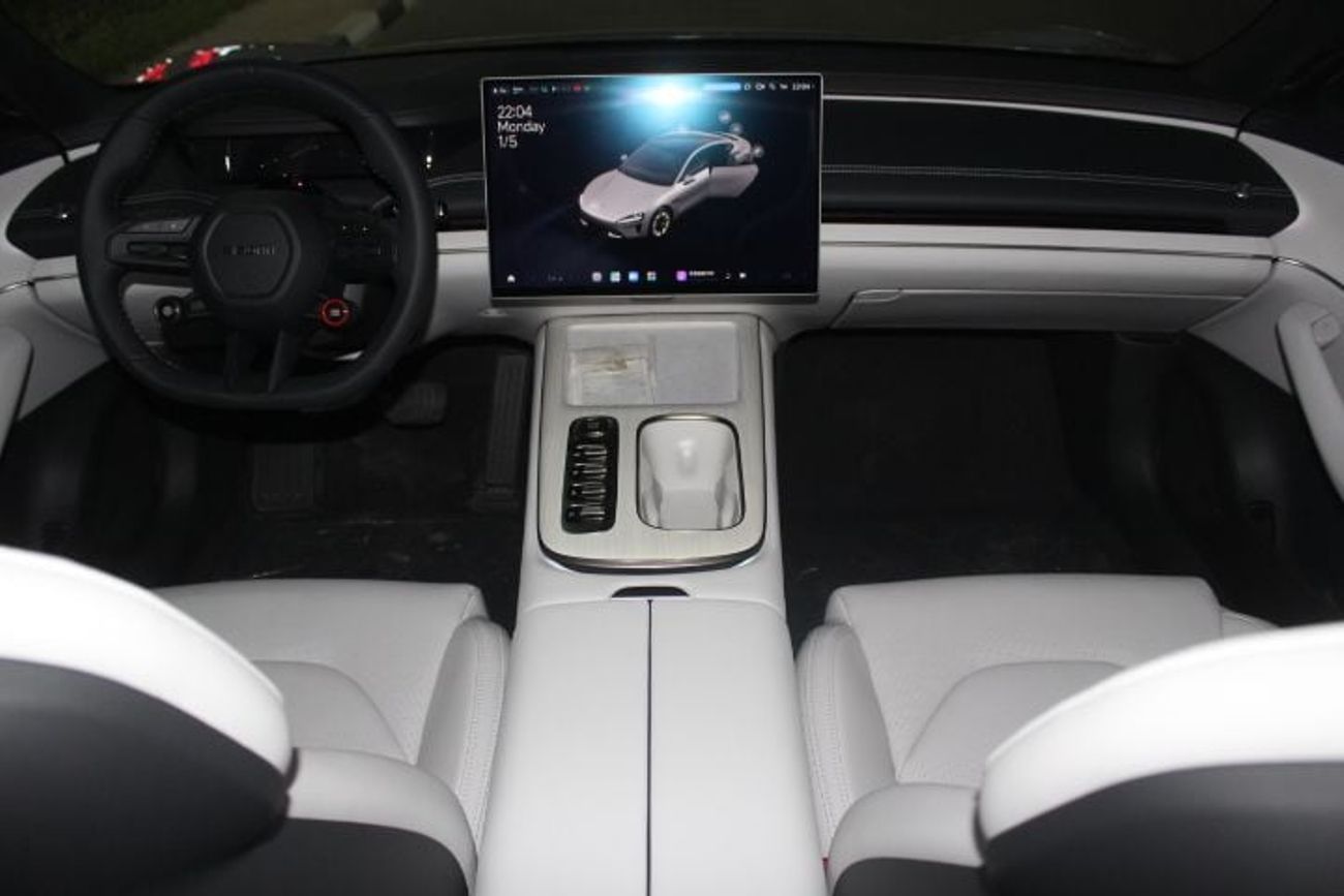 Xiaomi SU7 RWD