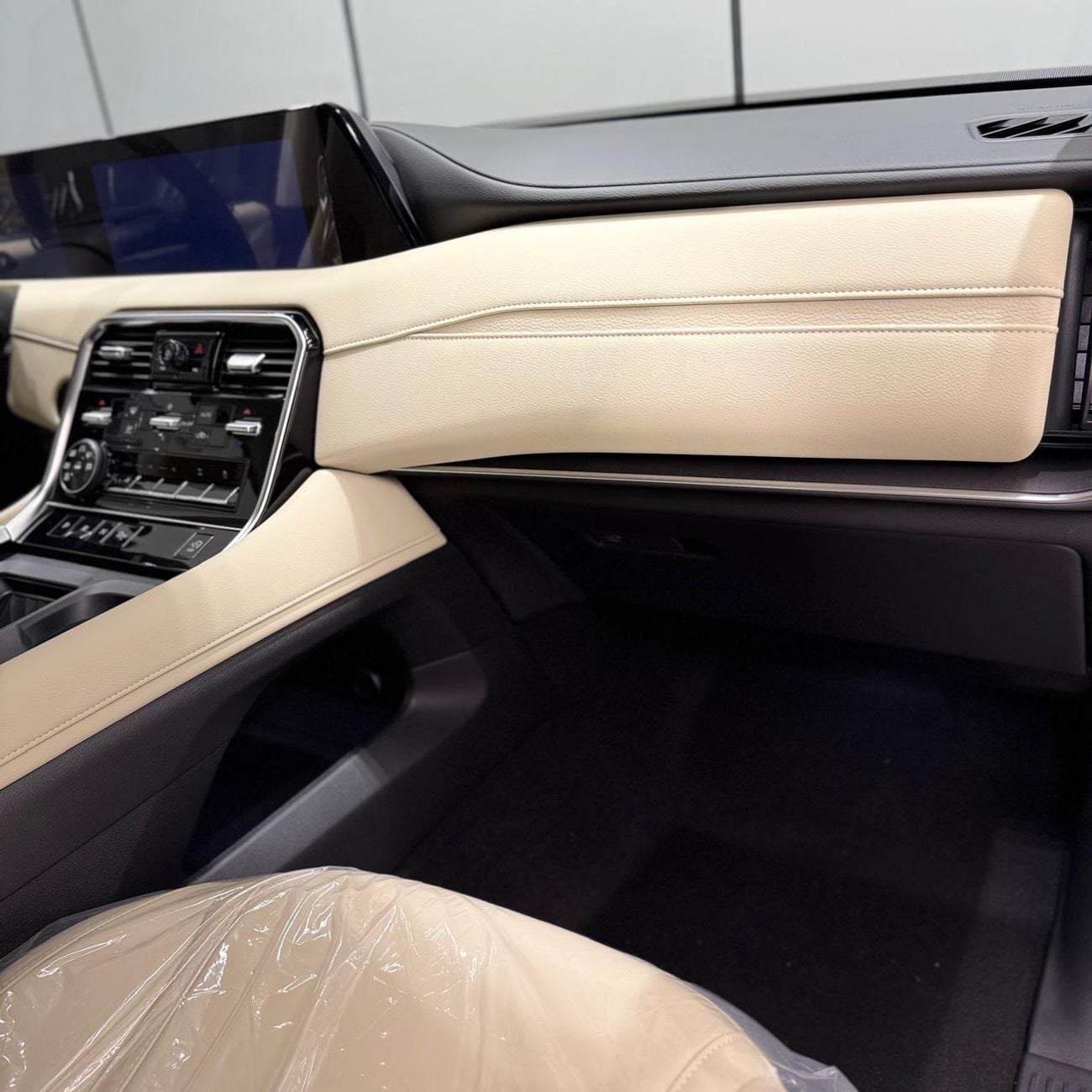 Nissan Patrol LE TITANIUM