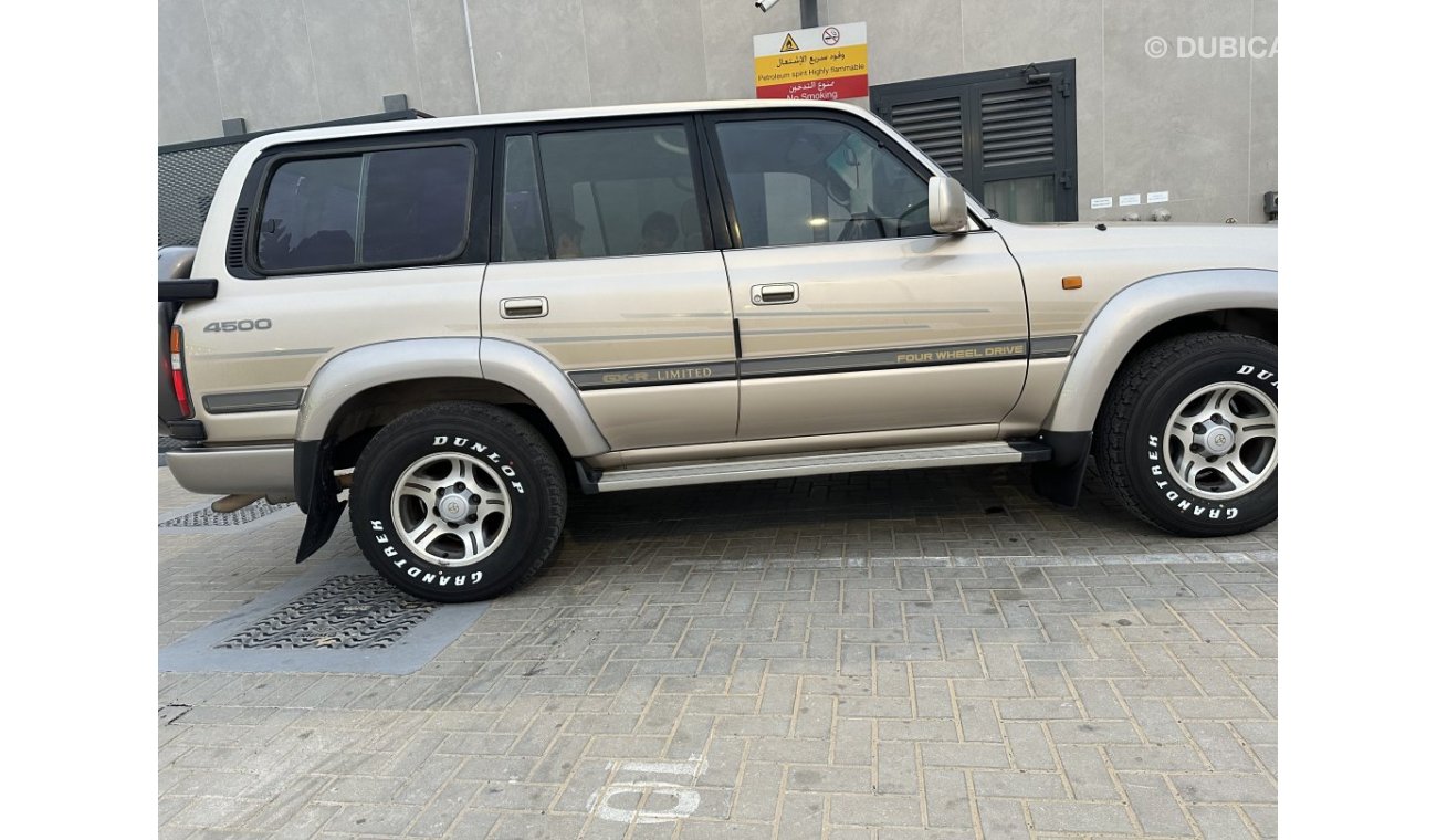 Toyota Land Cruiser GXR LIMITED