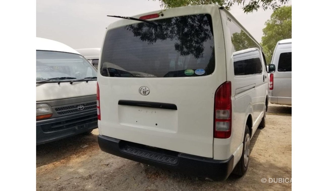 تويوتا هاياس Hiace Van RIGHT HAND DRIVE (Stock no PM 187 )