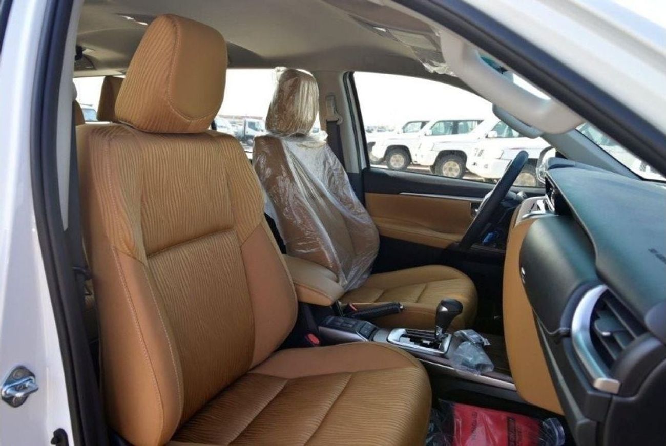 تويوتا فورتونر EXR+ 2.7L 4WD 7 Seater Automatic