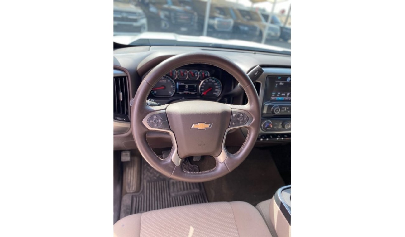 Chevrolet Silverado CHEVROLET SILVERDO 2017 LT GCC