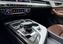 أودي Q7 55 TFSI GCC .. FSH .. S line .. Perfect Condition .. Top Range