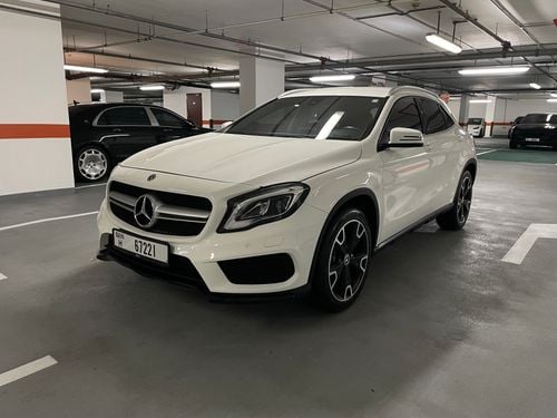 Mercedes-Benz GLA 250 Full options