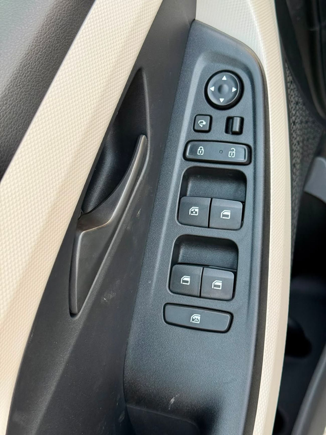 هيونداي كريتا SMART Hyundai Creta Premium 1.5L Grey 2026 Oman Specs