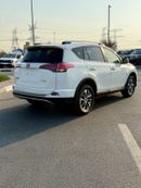 تويوتا راف ٤ LE 2.5L (219 HP) 2.5L (219 HP)