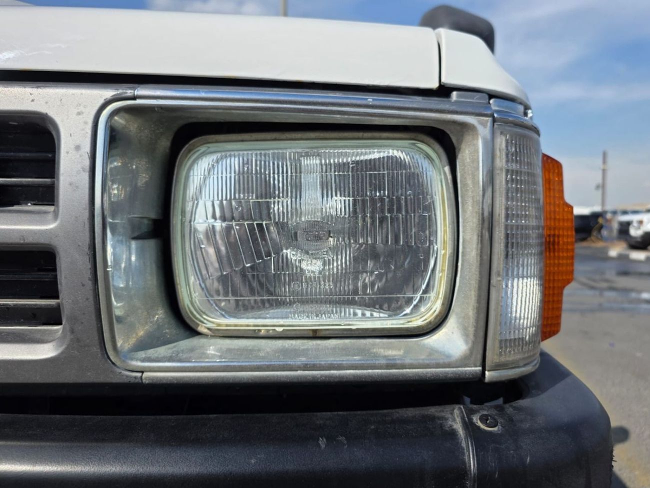 Toyota Hilux TOYOTA HILUX PICKUP RHD 1988 MODEL 2.4 L DIESEL MANUAL(PM76064)