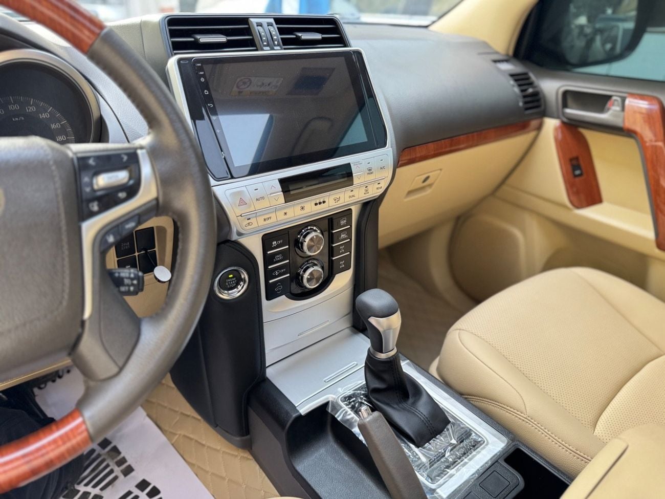تويوتا برادو VXR