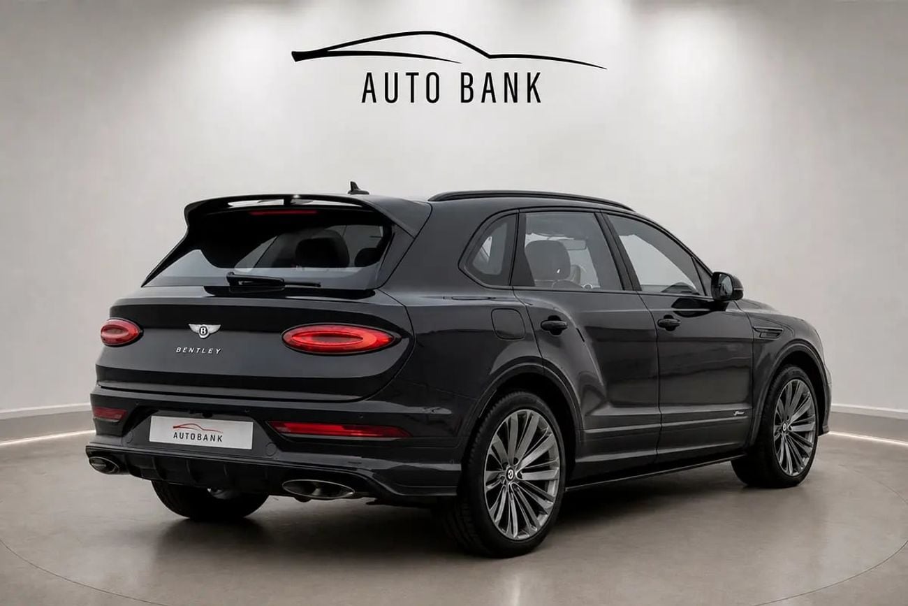 Bentley Bentayga SPEED MODEL - GCC SPECS - NO ACCIDENT - FULL SERVICE IN AGENCY