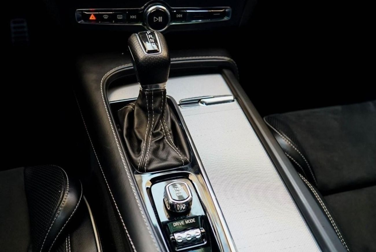 Volvo S90 R Design 90