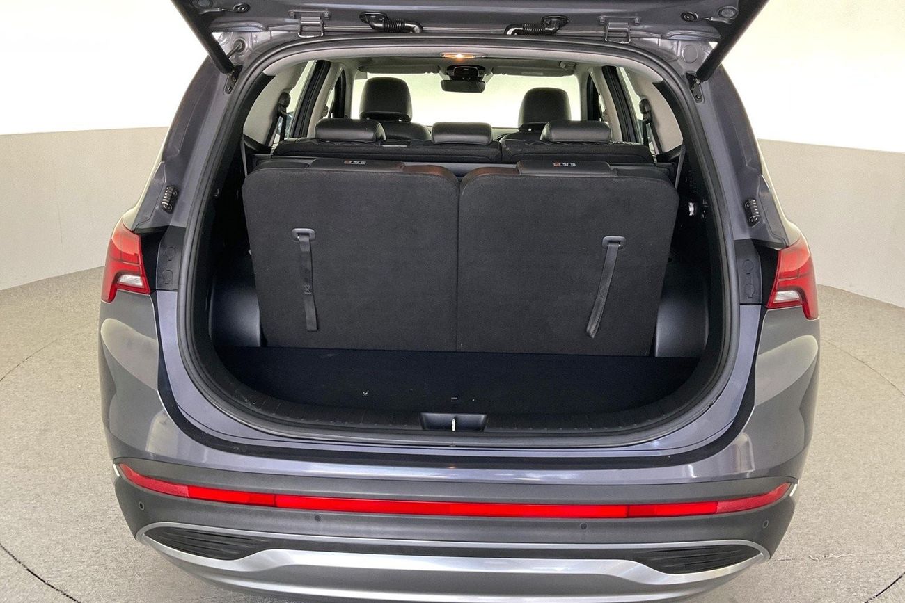 Hyundai Santa Fe Premium + | Guaranteed Warranty | 0 Down Payment