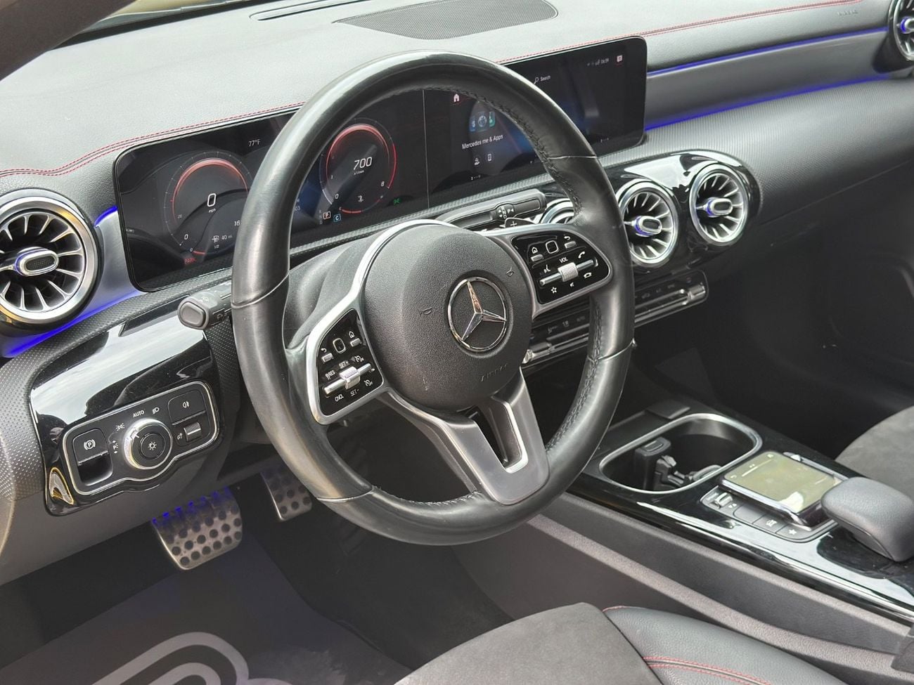 مرسيدس بنز CLA 250 4MATIC